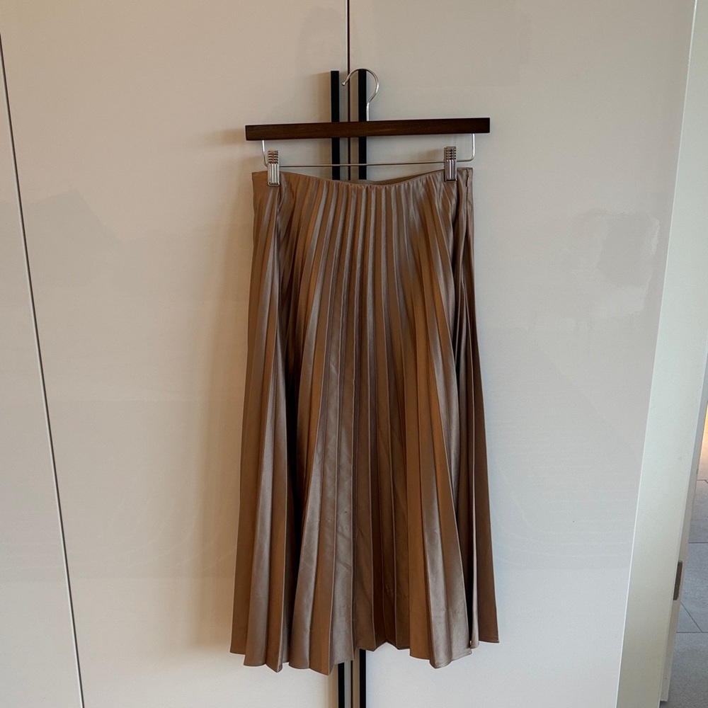 Zara champagne Pleated midi Skirt small